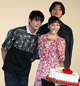 息の合った掛け合いを披露した 広瀬すず、野村周平、真剣佑「ちはやふる 上の句」